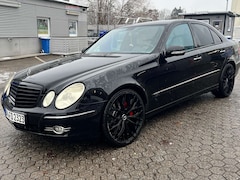 Bild des Angebotes Mercedes-Benz E 320 Mercedes Benz E320 Avantgarde Massage SHZ SBL EPH