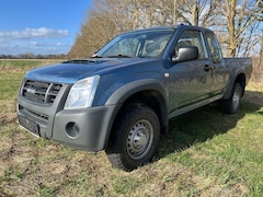Isuzu D-Max D-Max 4 WD 2.5 TD Intercooler