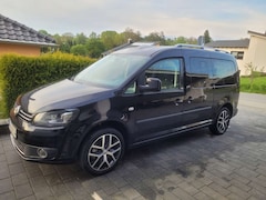 Bild des Angebotes VW Caddy Maxi Cup BMT behindertengerecht Rollstuhl Kran