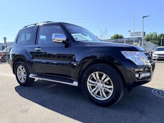 Bild des Angebotes Mitsubishi Pajero 3.2 DI-D Top / 1.HAND Automatik