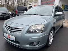 Bild des Angebotes Toyota Avensis Kombi 1.8 Travel Navi Klima