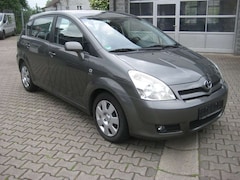 Bild des Angebotes Toyota Corolla Verso 1.8 Sol 7 Sitzer