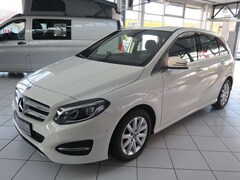 Bild des Angebotes Mercedes-Benz B 180 B-Klasse 7G-DCT Style AHK Navi LED Parkassistent