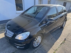 Bild des Angebotes Mercedes-Benz B 180 245.207) Automatik