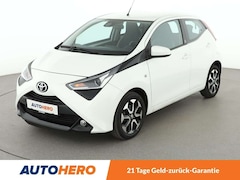 Bild des Angebotes Toyota Aygo 1.0 x-play Team D Aut.*CAM*PDC*KLIMA*GARANTIE*