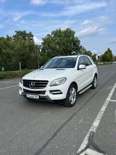 Bild des Angebotes Mercedes-Benz ML 250 ML 250 BlueTEC 4MATIC 7G-TRONIC