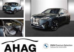 Bild des Angebotes BMW iX xDrive50 Klimaaut. AHK Komfortzugang