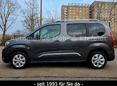 Bild des Angebotes Opel Combo Life *FRONT*LANE*SIGN*LHZ*SHZ*GRA*QI*CAM*