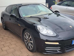 Bild des Angebotes Porsche Panamera Panamera 4 PDK