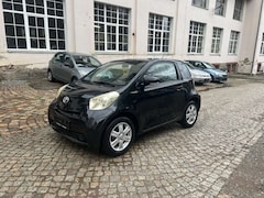 Bild des Angebotes Toyota iQ Basis 1.0 Klima Sommerreifen Tüv 11 2026