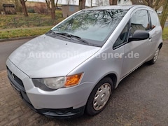 Bild des Angebotes Mitsubishi Colt Lim. 3-trg. Inform Klima  TÜV 04/2026
