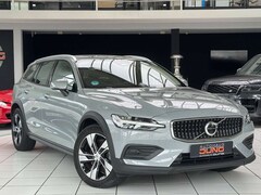 Bild des Angebotes Volvo V60 Cross Country Plus*27TKM*TOP Zustand AWD