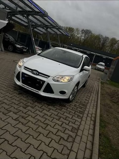 Bild des Angebotes Ford Focus Turnier 1.6 TDCi DPF Start-Stopp-System Titanium