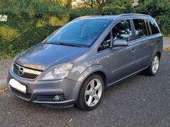 Bild des Angebotes Opel Zafira 2.2 Automatik Cosmo TÜV neu
