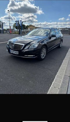 Bild des Angebotes Mercedes-Benz E 250 E 250 CGI BlueEfficiency (212.247)