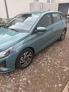 Bild des Angebotes Hyundai i20 1.2 Select Aktion NAVI Kamera 5J Garantie