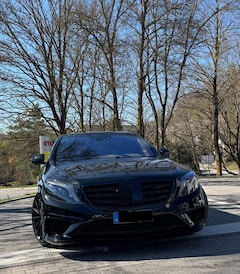 Bild des Angebotes Mercedes-Benz S 500 S-Klasse L 4Matic7G 63 AMG ALL BLACK Sternenhimmel