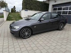 Bild des Angebotes BMW 318 318i