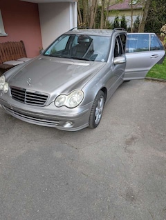 Bild des Angebotes Mercedes-Benz 200