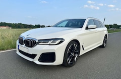 Bild des Angebotes BMW 520 520i Touring Aut. M Sport Edition
