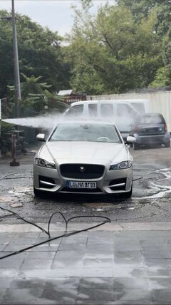 Bild des Angebotes Jaguar XF 20d AWD Aut. R-Sport