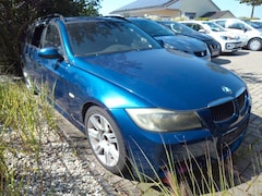 Bild des Angebotes BMW 325 i xDrive Autom.-Sport+Aerodyn.-Leder-Navi-2.H