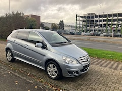 Bild des Angebotes Mercedes-Benz B 170 NGT(CNG -Erd Gas) Automatik-Teilleder