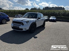 Bild des Angebotes MINI Cooper Countryman SD Klima Xenon Navi Einparkhilfe Schiebedach el.