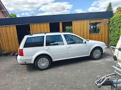Bild des Angebotes VW Bora Golf 4 IV Bora Variant 1.6 Automatik