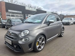 Bild des Angebotes Abarth 595 1.4 T-Jet 160PS AUTOMATIK XENON LEDER PDC