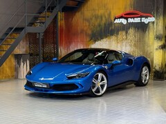 Bild des Angebotes Ferrari 296 GTS TWO-TONE~FULL CARBON~LIFT~HIFI~BELÜFTUNG