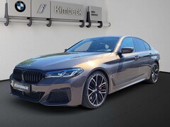 Bild des Angebotes BMW M550 i xDrive Limousine M SPORT INDIVI ALVITGRAU