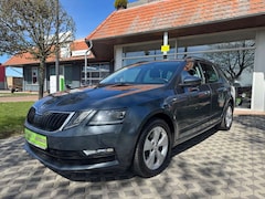 Skoda Octavia Combi 2,0 TDI DSG Soleil-LED-Navi-AHK