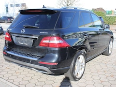 Bild des Angebotes Mercedes-Benz ML 350 M-Klasse  BlueTEC 4MATIC,Panorama,AHK Elektisch