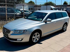 Volvo V70 Kombi Linje Classic * 1.Hand * TÜV NEU