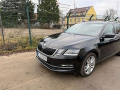 Bild des Angebotes Skoda Octavia Premium Edition