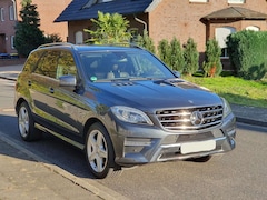 Bild des Angebotes Mercedes-Benz ML 350 D AMG Standh. AHK Leder Massage Distronic Comand
