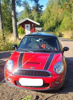 Bild des Angebotes MINI Cooper S Hatch 1.6i - 175