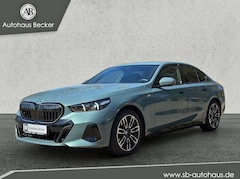 Bild des Angebotes BMW 520 i M Sport+LED+LEDER+360°KAMERA+STANDH.+H&K+