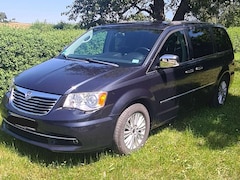 Bild des Angebotes Lancia Voyager Lancia Voyager 2.8 Multijet 16V Platinum 7-Sitzer Vollausstattung DVD-Entertainmentsystem AHK 1. Hand Nichtraucher