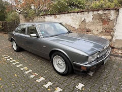 Bild des Angebotes Jaguar XJ40 sovereign