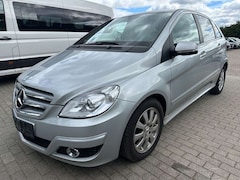 Bild des Angebotes Mercedes-Benz B 180 2.0 CDI Leder Command Sitzhzg. Temp Klima