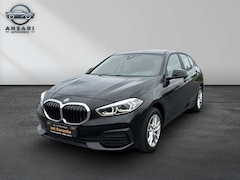 Bild des Angebotes BMW 118 i Advantage Aut. |Live Cockpit Pro |LED |SHZ