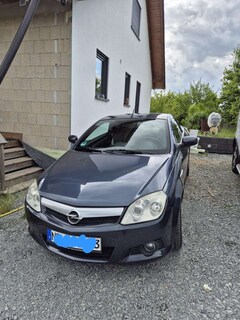 Bild des Angebotes Opel Tigra Twin Top 1.4 Easytronic Design Edition