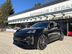 Bild des Angebotes Porsche Macan Turbo 22LM PANO AHK HA CHRONO HUD ACC SURROUND