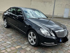 Bild des Angebotes Mercedes-Benz 220