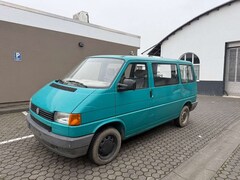 Bild des Angebotes VW T4 Kombi T4 DIESEL *1.HAND+WENIG KM+6-SITZER+FENSTERBUS*