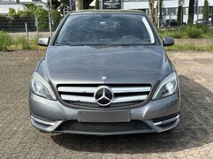 Bild des Angebotes Mercedes-Benz B 180 Edition 1 ILS NAVI SPORTPA. KAMERA 1.HAND!