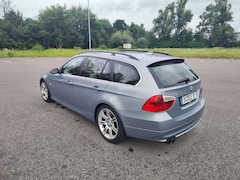 Bild des Angebotes BMW 330 330xd DPF Touring Aut.