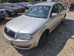 Bild des Angebotes Skoda Superb Elegance